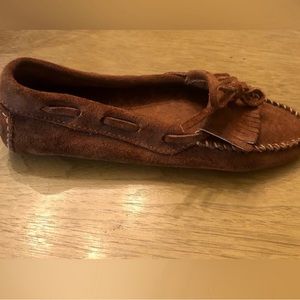 Minnetonka Moccasins Sz 7